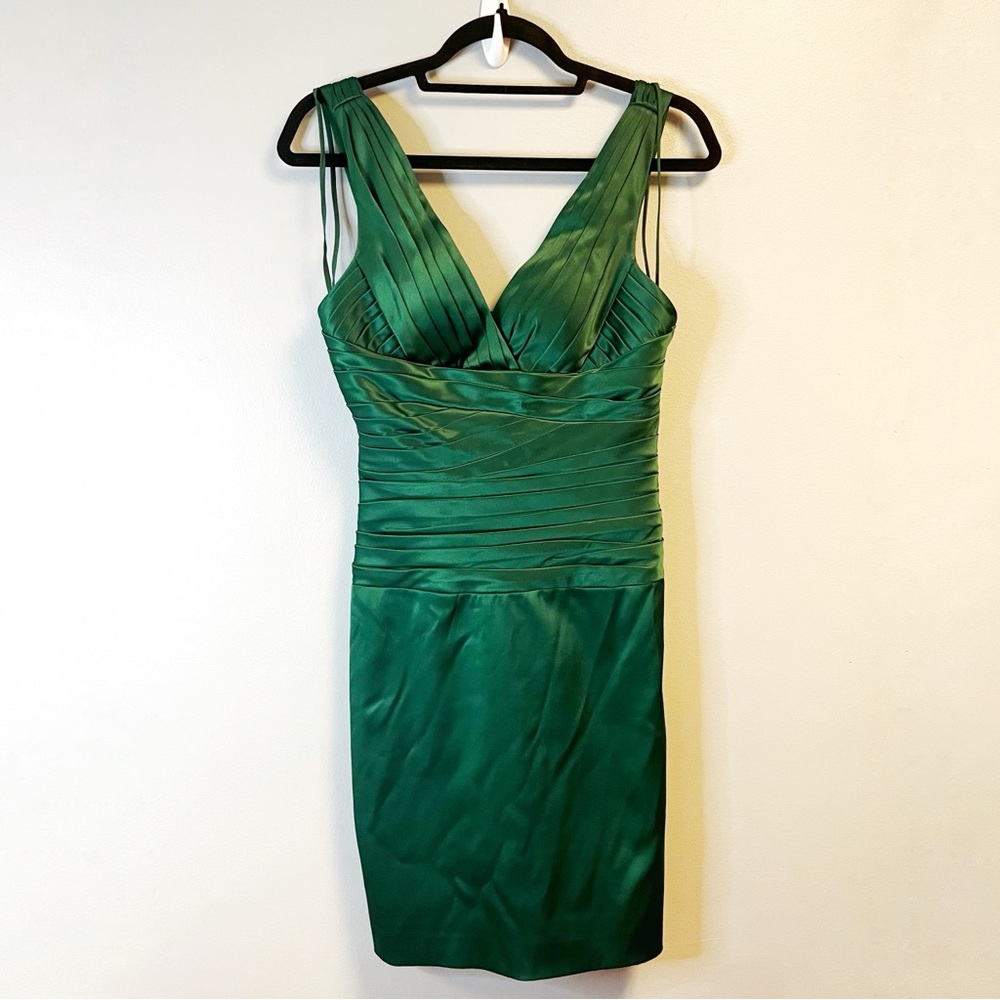 Mignon Dress Kelly Green Sleeveless Formal Cocktail Dress Sz 2 EUC Side Zip Prom
